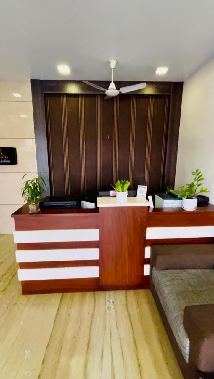 K V Suites Kochi Bagian luar foto